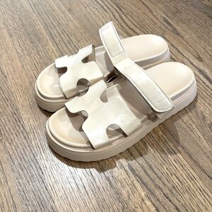 Sandals - size 40. Never worn!